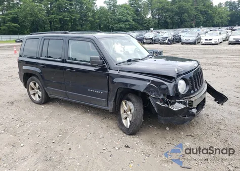 2014 Jeep Patriot Latitude z USA, uszkodzony, nr VIN 1C4NJRFB4ED626280